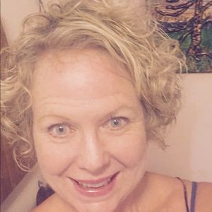 Meet your Posher, Anne